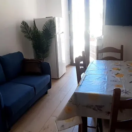 Chez Sabrine - Via Fiume 112