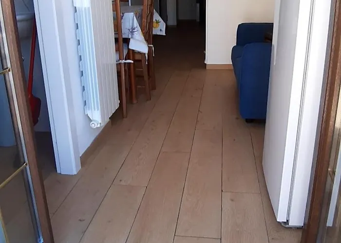 Apartment Chez Sabrine - Via Fiume 112 *