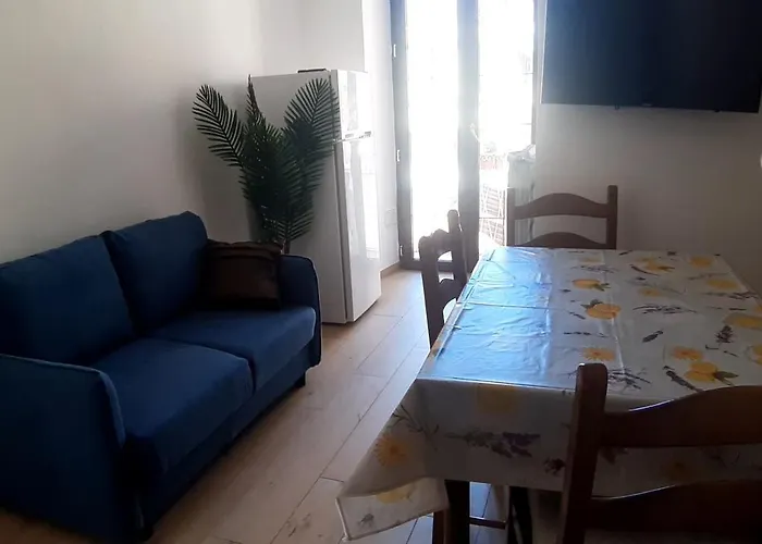 Chez Sabrine - Via Fiume 112